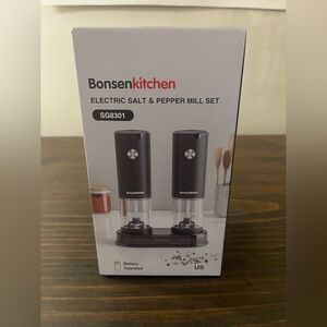 Bonsenkitchen Electric Salt and Pepper Grinder Set, 2 Pack Kitchen Automatic